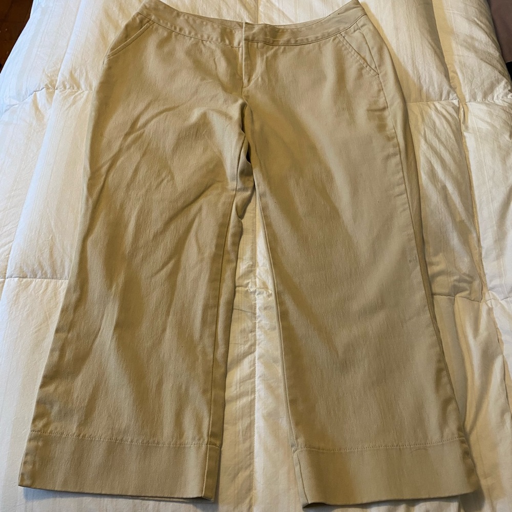 Dockers stretch capris